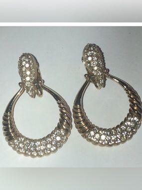 Piscitelli Vintage Gold Tone CZ Rhinestone Hoop Clip on Earrings
